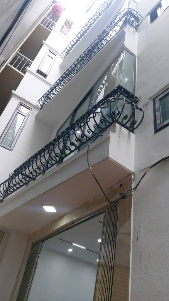 BÁN NHÀ XA LA, HÀ ĐÔNG, HƯỚNG ĐÔNG NAM, 5T, THANG MÁY, NGÕ NÔNG, RỘNG 3M, CHỈ 7.x TỶ